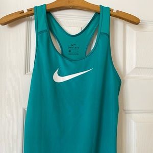 NIKE Racerback tank top